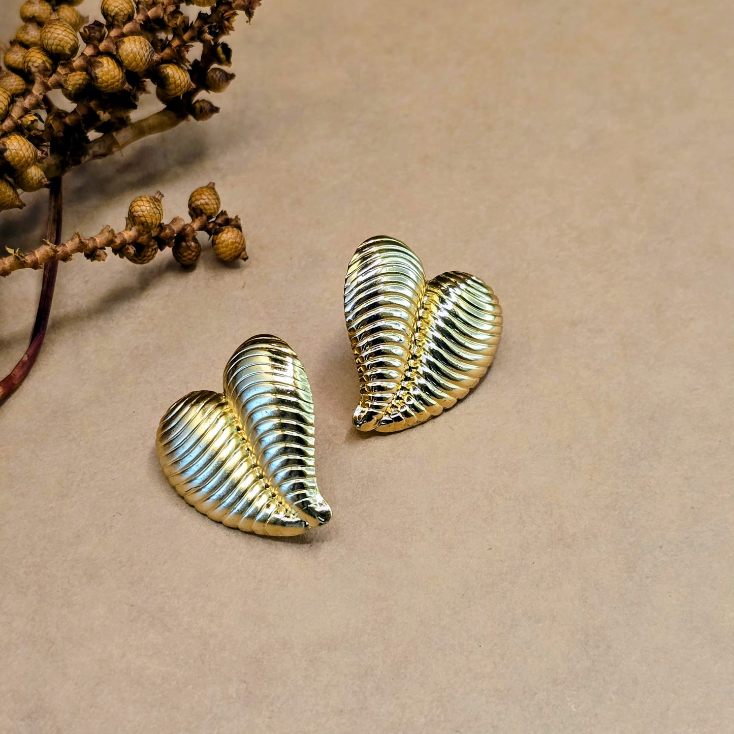 Striped Ribbed Gold Heart Stud Earrings | Anti-Tarnish & Waterproof