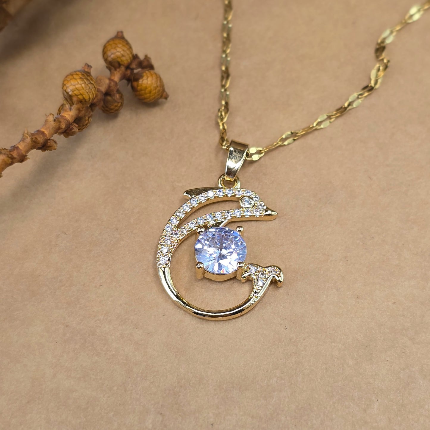 Dolphin Pendant Chain – Sparkling Gold Necklace with Cubic Zircon Stone
