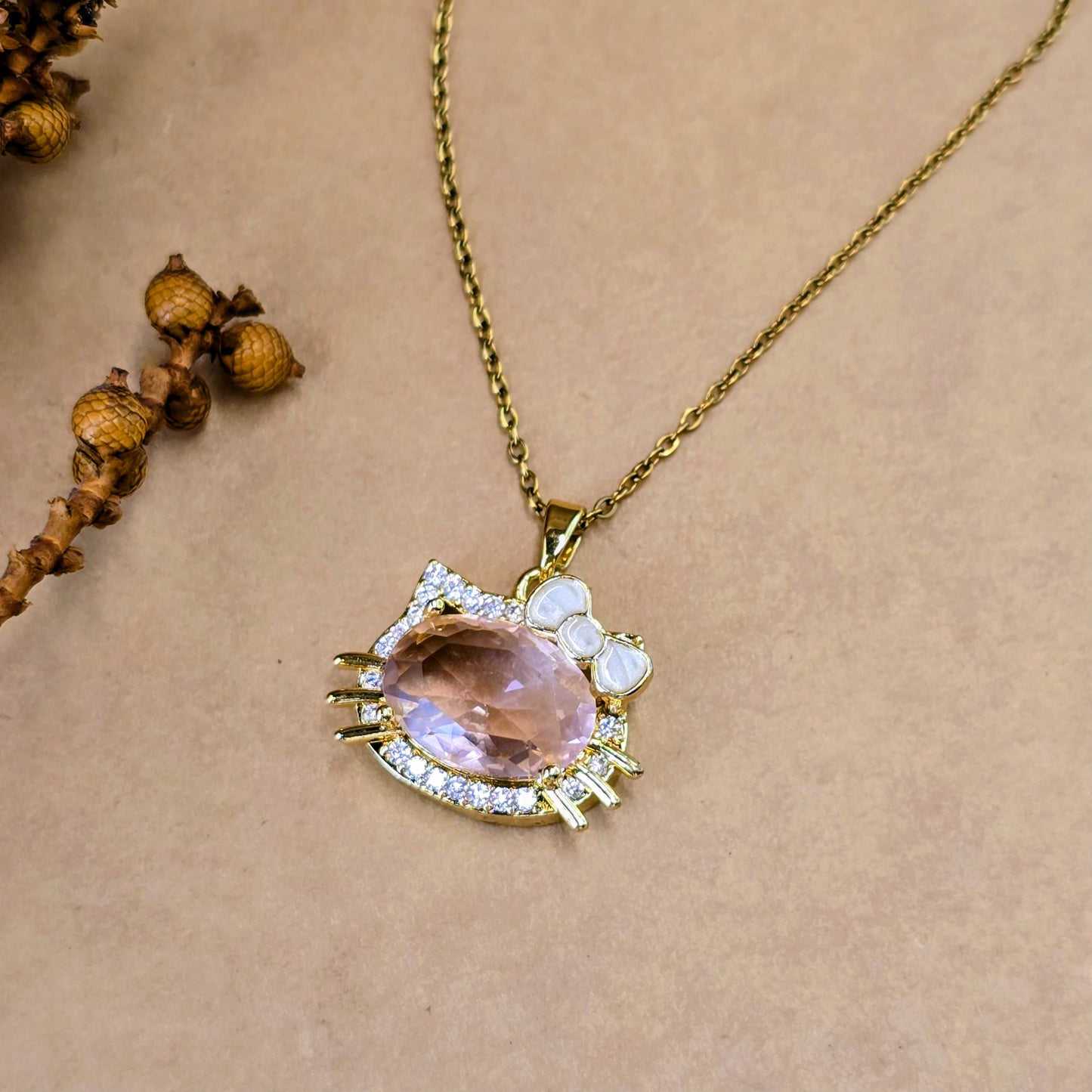 Blush Kitty Crystal Pendant Necklace – Anti Tarnish Gold Cute Charm