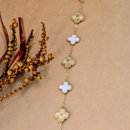 Noir Eclipse White & Gold Clover Bracelet – 18k Gold Plated Anti-Tarnish