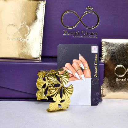 Zunari Charm Venus cuff bracelet premium packaging display
