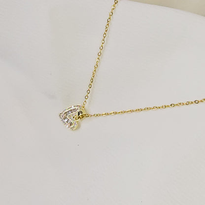 Video showing the dazzling sparkle and movement of the baguette and pavé crystal heart pendant.