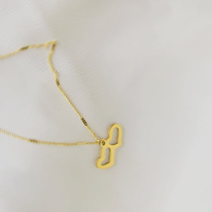 360-degree video of Twin Heart Necklace showing pendant details and chain shine.